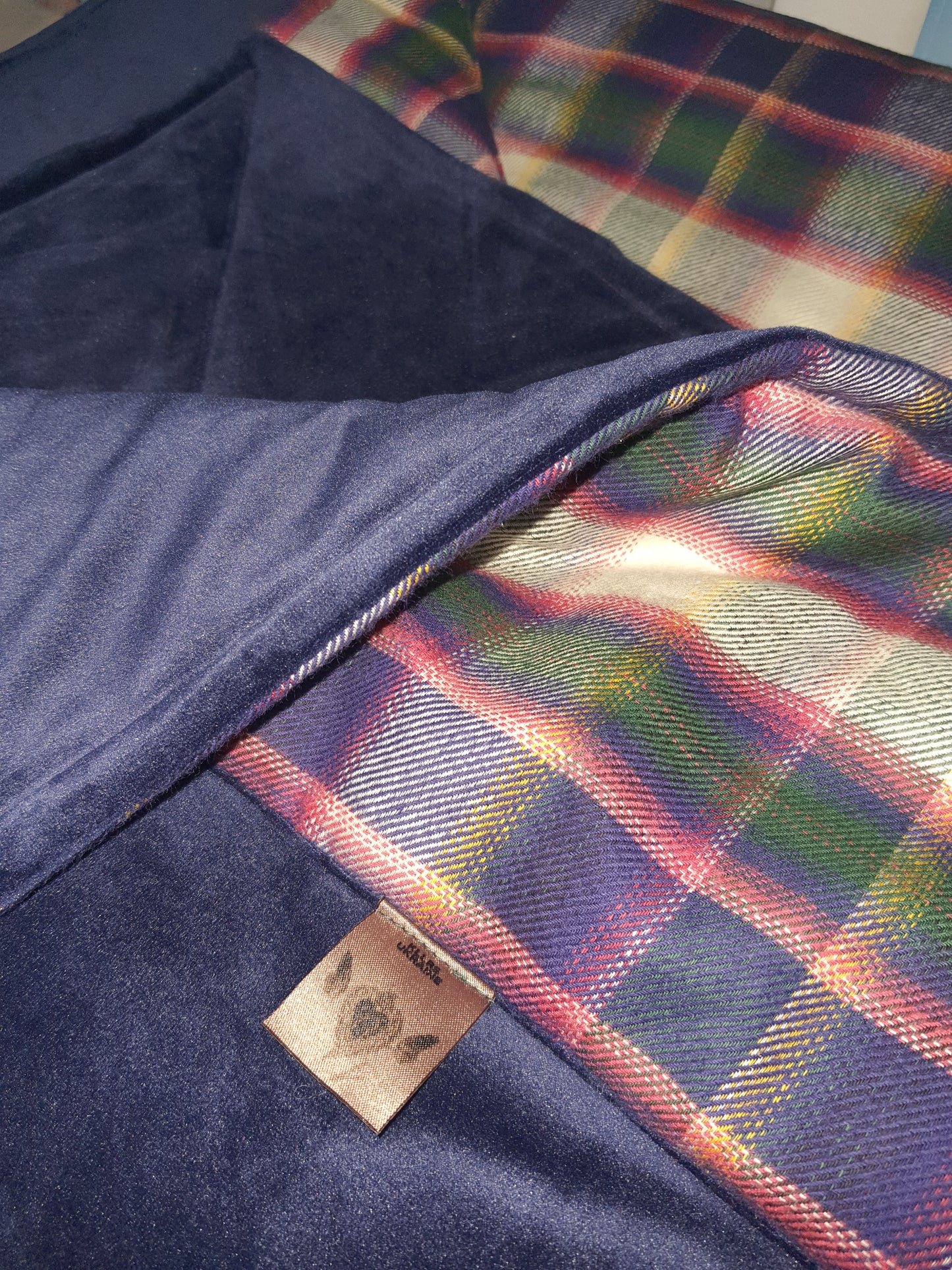 MI6E Sweet Square Wrap