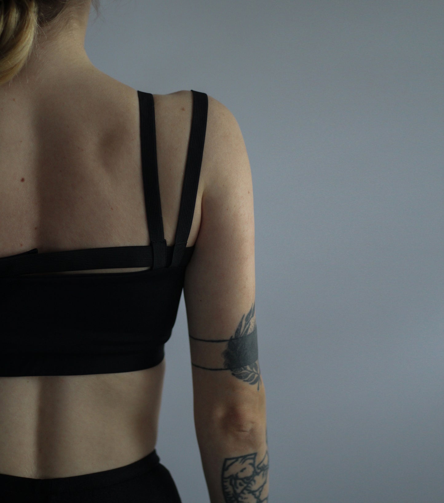 KLLRS top with elastic bands